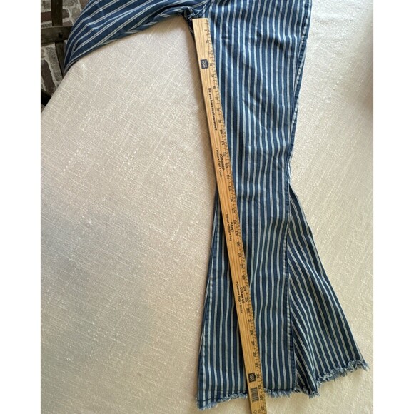 Saints & Hearts Raw‎ Hem Striped Flare Bell Bottom Jeans Women’s Size Large - Picture 8 of 9